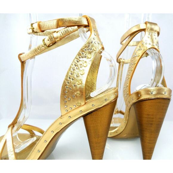 NEW $850 BURBERRY Hans Runway Studs T- Strap Leather Sandals Cone Heels 6.5 36.5 - Picture 11 of 16